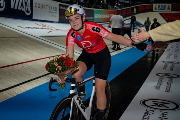 TVEIT Nora Sixdays Bremen 2026 Team 6 TVEIT Nora NOR Black Award Ceremony Medal Ceremony Podium Landscape horizontal Landscape Event Event Sixdays Bremen 2026 Category Category Category Cycling Track Cycling Sixdays Elite Women Location Location Europe Germany Bremen ÖVB Arena Discipline Scratch Race Distance m Date Date 11 01 2026 Sunday Day 3