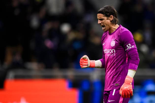 FC Internazionale v SSC Napoli - Serie A Yann Sommer of FC Internazionale celebrates during the Serie A football match between FC Internazionale and SSC Napoli. Milan Italy Copyright: xNicolòxCampox
