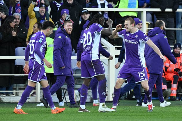 CALCIO - Serie A - ACF Fiorentina vs AC Milan Pietro Comuzzo of AC Fiorentina celebrates after scoring goal for 1-0 during the match of 20th day of the Serie A Championship between A.C.Fiorentina and A.C.Milan at the Artemio Franchi Stadium on Jan 11, 2026 in Florence, Italy. during ACF Fiorentina vs AC Milan, Italian soccer Serie A match in Florence, Italy, January 11 2026 Florence Italy  Copyright: xIPAxSport ABACAx