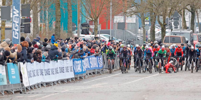 11 01 2026 German Cyclo-cross Championship Bensheim German Cyclo-cross Championship 2026 here Race ELITE Men Start with fall right below Luca HARTER No. 2 Stevens Racing Team at the finish then 4th place Bensheim Hessen Germany