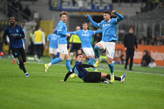 CALCIO - Serie A - Inter - FC Internazionale vs SSC Napoli Lautaro Matinez of Inter FC during the Italian Serie A football match between Inter FC and SSC Napoli on January 11th, 2026 at Giuseppe Meazza San Siro Siro stadium in Milan, Italy. Photo Tiziano Ballabio Milan Italy  Copyright: xIPAxSport ABACAx