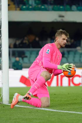 January 11, 2026, Verona, Italy: Ivan Provedel of SS Lazio during the Italian Serie A soccer match Hellas Verona vs SS Lazio at Marcantonio Bentegodi Stadium. Hellas Verona 0 - 1 SS Lazio Verona Italy - ZUMAs197 20260111_aaa_s197_169 Copyright: xEmanuelexPennacchiox