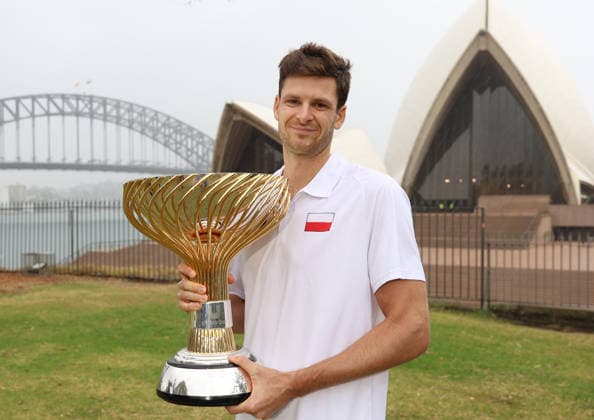 January 12, 2026, Sydney, New South Wales, Australia: HUBERT HURKACZ of Poland with the trophy after winning United Cup in front of Opera House, Sydney, Australia. Sydney Australia - ZUMAc278 20260112_zsp_c278_006 Copyright: xMarcinxCholewinskix