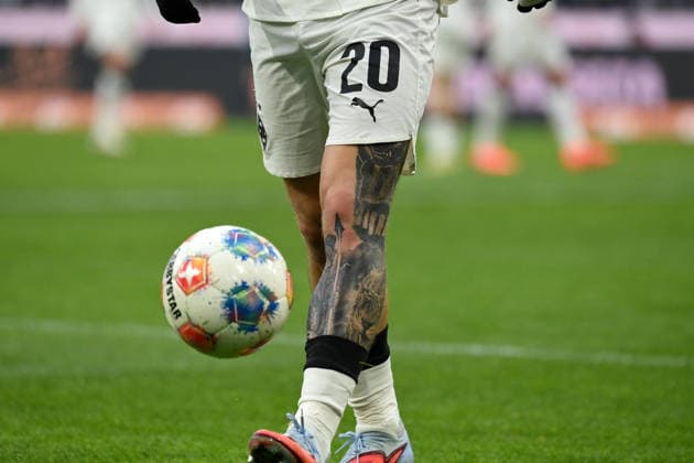 Tattoo of Luca Netz Borussia Moenchengladbach 11 01 2026, Soccer 1 Bundesliga, Season 2025 2026, 16 Matchday, Borussia Mönchengladbach FC Augsburg 4 0 DFL regulations prohibit any use of photographs as image sequences and or quasi video Moenchengladbach Borussia Park Nordrhein Westfalen Germany Team2