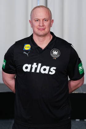 12 01 2026, xydrx, handball, portrait session of the German national team in Hanover ahead of the EHF Euro 2026 Simon Overkamp National Athletics Coach Lower Saxony Germany