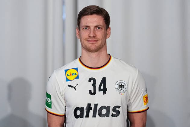 12 01 2026, xydrx, handball, portrait session of the German national team in Hanover ahead of the EHF Euro 2026 Rune Dahmke Lower Saxony Germany
