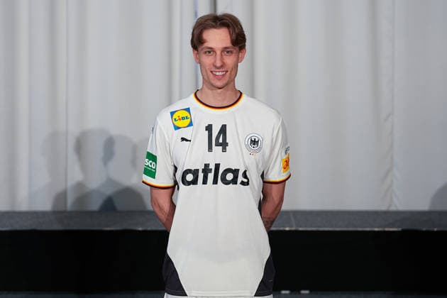 12 01 2026, xydrx, handball, portrait session of the German national team in Hanover ahead of the EHF Euro 2026 Mathis Haeseler Lower Saxony Germany