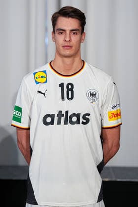 12 01 2026, xydrx, handball, portrait of the German national team in Hanover ahead of the EHF Euro 2026 Julian Koester Lower Saxony Germany