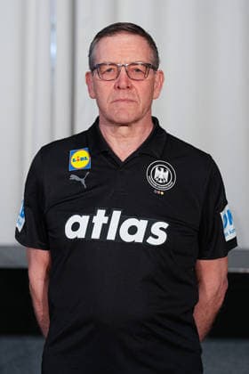 12 01 2026, xydrx, handball, portrait session of the German national team in Hanover ahead of the EHF Euro 2026 Alfred Gislason Head Coach German National Handball Team Lower Saxony Germany