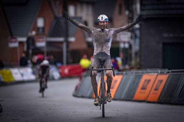 Belgian Toon Aerts celebrates as he crosses the finish line to win the men s elite race of the Cyclocross Otegem cycling event, Monday 12 January 2026 in Otegem, the day after the Belgian national cyclocross championships. DAVIDxPINTENS  x155386100x