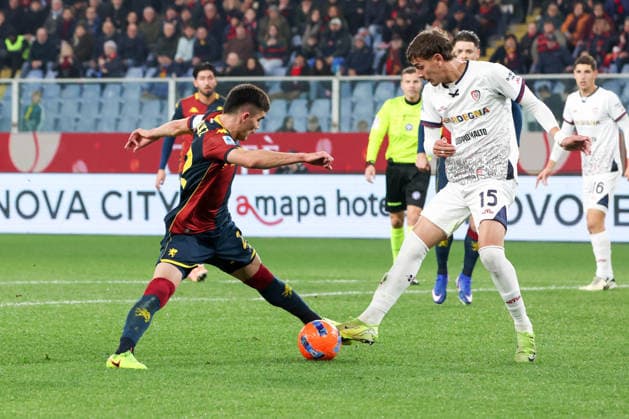 Serie A, Day 20, Stadio Ferraris, Genova, Genoa - Cagliari, in the photo: Vasquez and Juan Rodriguez  Copyright: xGabrielexSiri IPAxSportx xipa-agency.netx xx IPA_69991443 IPA_Agency_IPA69991443