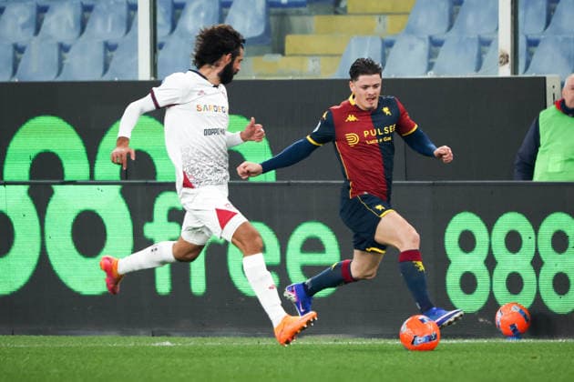 Serie A, Day 20, Stadio Ferraris, Genova, Genoa - Cagliari, in the photo: Luperto and Vitinha  Copyright: xGabrielexSiri IPAxSportx xipa-agency.netx xx IPA_69991444 IPA_Agency_IPA69991444