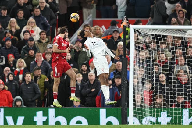 Emirates FA Cup Third Round Liverpool v Barnsley Vimal Yoganathan of Barnsley heads the ball clear of the goal during the Emirates FA Cup Third Round match Liverpool vs Barnsley at Anfield, Liverpool, United Kingdom, 12th January 2026 (Photo by Alfie Cosgrove News Images) Liverpool Anfield Merseyside United Kingdom Copyright: xAlfiexCosgrove NewsxImagesx