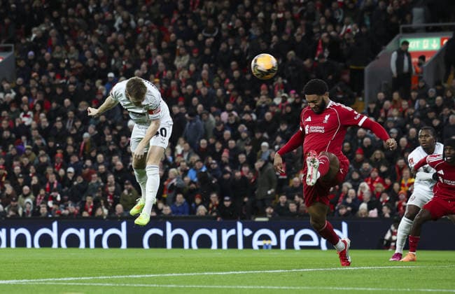 Liverpool v Barnsley, FA Cup, 3rd Round 12.01.26 Liverpool v Barnsley, FA Cup, 3rd Round Bradley Ormesher The Times Davis Keillor-Dunn Of Barnsley heads at goal  Copyright: xBradleyxOrmesherx NINTCHDBPICT001051141645