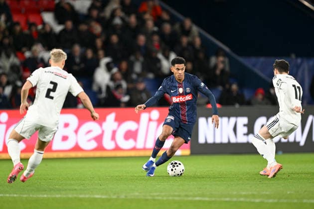 Paris Saint-Germain v Paris FC - French Cup 2025 2026 24 Senny MAYULU (psg) during the French Cup match between Paris and Paris on January 12, 2026 at Parc des Princes in Paris, France. Paris France  Copyright: xFEPx 776440462