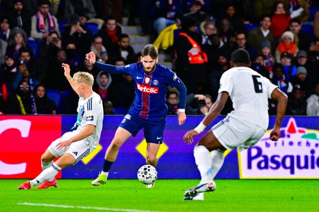 FOOTBALL : PSG vs PFC - Coupe de France - 12 01 2026 Khvicha Kvaratskhelia ( PSG ) during the French Cup match between Paris Saint Germain and Paris Football Club at Parc Des Princes on January 12 , 2026 in Paris, France. ( Photo by Federico Pestelini PsnewZ ) - ParisFrance  Copyright: xFedericoxPestelinix