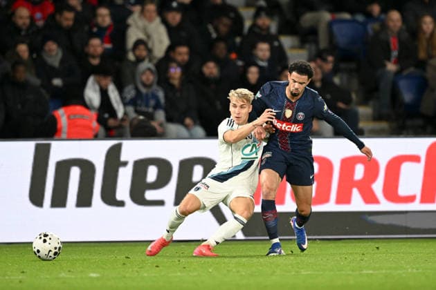 Paris Saint-Germain v Paris FC - French Cup 2025 2026 02 Tuomas OLLILA (pfc) - 33 Warren ZAIRE EMERY (psg) during the French Cup match between Paris and Paris on January 12, 2026 at Parc des Princes in Paris, France. Paris France  Copyright: xFEPx 776440462