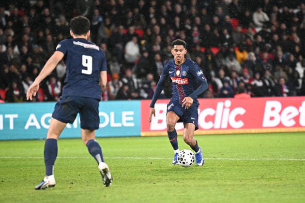 Paris Saint-Germain v Paris FC - French Cup 2025 2026 24 Senny MAYULU (psg) during the French Cup match between Paris and Paris on January 12, 2026 at Parc des Princes in Paris, France. Paris France  Copyright: xFEPx 776440462