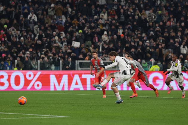 Turin, Italy, 12th January 2026. Kenan Yildiz of Juventus takes a penalty that was parried by Emil Audero of US Cremonese, fortunately into the Turkish forwards path to score and give the hosts a 3-0 lead during the Juventus vs US Cremonese Serie A match at Allianz Stadium, Turin. Picture credit should read: Jonathan Moscrop Sportimage EDITORIAL USE ONLY. No use with unauthorised audio, video, data, fixture lists, club league logos or live services. Online in-match use limited to 120 images, no video emulation. No use in betting, games or single club league player publications. SPI_062_JM_JUVE_CREMONESE_ SPI-4412-0062