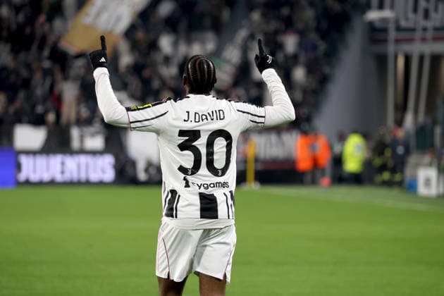 Jonathan David (Juventus FC) celebrates during Juventus FC vs US Cremonese, Italian soccer Serie A match in Turin, Italy, January 12 2026  Copyright: xClaudioxBenedetto IPAxSportx xipa-agency.netx xx IPA_69994646 IPA_Agency_IPA69994646