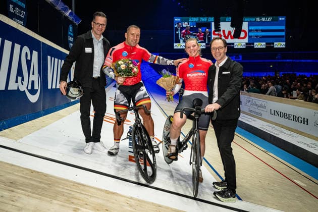 PRÖPSTER Alessa Catriona, FÖRSTEMANN Robert Sixdays Bremen 2026 Team 1 BOBRINK PRÖPSTER Alessa Catriona GER FÖRSTEMANN Robert GER Award Ceremony Medal Ceremony Podium Winner Leader First Place Landscape horizontal Landscape Event Event Sixdays Bremen 2026 Category Category Cycling Track Cycling Sixdays Elite Men and Women Location Place Europe Germany Bremen ÖVB Arena Discipline Sprint Classement General Date Date 12 01 2026 Monday Day 4