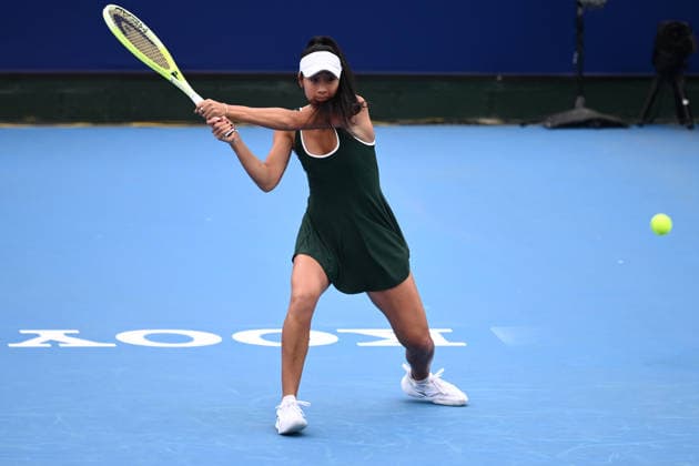 TENNIS KOOYONG CLASSIC, Priscilla Hon of Australia in action against Donna Vekic of Croatia during the Kooyong Classic at the Kooyong Lawn Tennis Club in Melbourne, Tuesday, January 13, 2026. ( NO ARCHIVING, EDITORIAL USE ONLY MELBOURNE VICTORIA AUSTRALIA  Copyright: xJOELxCARRETTx 20260113125154749308