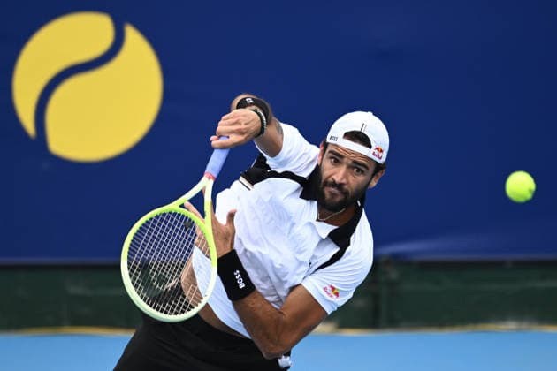 TENNIS KOOYONG CLASSIC, Matteo Berrettini of Italy in action against Learner Tien of the US during the Kooyong Classic at the Kooyong Lawn Tennis Club in Melbourne, Tuesday, January 13, 2026. ( NO ARCHIVING, EDITORIAL USE ONLY MELBOURNE VICTORIA AUSTRALIA  Copyright: xJOELxCARRETTx 20260113124898284714