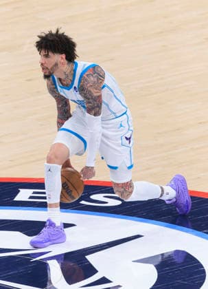 January 12, 2026, Inglewood, California, USA: LaMelo Ball 1 of the Charlotte Hornets during their regular season NBA, Basketball Herren, USA game against the Los Angeles Clippers on Monday January 12, 2026 at Intuit Dome in Inglewood, California. Clippers defeat Hornets, 117-109. ARIANA RUIZ PI Inglewood USA - ZUMAp124 20260112_zaa_p124_011 Copyright: xArianaxRuizx