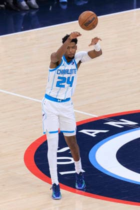 January 12, 2026, Inglewood, California, USA: Brandon Miller 24 of the Charlotte Hornets during their regular season NBA, Basketball Herren, USA game against the Los Angeles Clippers on Monday January 12, 2026 at Intuit Dome in Inglewood, California. Clippers defeat Hornets, 117-109. ARIANA RUIZ PI Inglewood USA - ZUMAp124 20260112_zaa_p124_015 Copyright: xArianaxRuizx