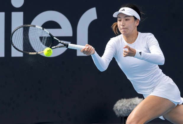 TENNIS HOBART INTERNATIONAL, Xinyu Wang (CHN) during the 2026 Hobart international match, Länderspiel, Nationalmannschaft against Talia Gibson (AUS) at Domain Tennis Centre in Hobart, Tasmania, Tuesday, January 13, 2026. ( NO ARCHIVING, EDITORIAL USE ONLY Hobart Tasmania Australia  Copyright: xChrisxKiddx 20260113195713759666