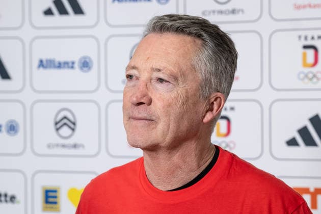 Harold Kreis (DOSB-Olympiakader Deutscher Eishockey Bund DEB, Eishockey Nationalmannschaft Herren, Chef-Trainer) beim Interview Portrait Portraet GER, DOSB Olympia-Einkleidung Team Deutschland, Mailand Cortina 2026, 13.01.2026. GER, DOSB Olympia-Einkleidung Team Deutschland, Mailand Cortina 2026, 13.01.2026. Muenchen *** Harold Kreis DOSB Olympic Squad German Ice Hockey Federation DEB, Ice Hockey National Team Men, Head Coach at Interview Portrait Portraet GER, DOSB Olympic Dressing Team Germany, Milan Cortina 2026, 13 01 2026 GER, DOSB Olympic Dressing Team Germany, Milan Cortina 2026, 13 01 2026 Munich Copyright: xEibner-Pressefoto FranzxFeinerx EP_HFR