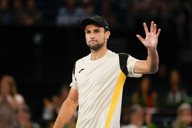 January 13, 2026, Adelaide, South Australia, Australia: ALEKSANDER VUKIC of Australia waves to the fans after winning his first round match 7-6 (6-3), 7-6 (6-5) against S. TSITSIPAS, during the 2026 Adelaide International Tennis Tournament Adelaide Australia - ZUMAw216 20260113_zsp_w216_116 Copyright: xMarkxWilloughbyx