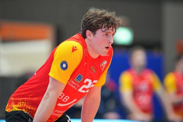 Match scene with Corey Mayotte 25 BADEN VOLLEYS SSC Karlsruhe Corey Mayotte 25 BADEN VOLLEYS SSC Karlsruhe in action Copyright: xspeedshotx