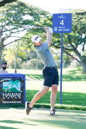 January 13, 2026, Honolulu, Hawaii, USA: MAVERICK MCNEALY tees off on the 4th hole during a practice round for the 2026 Sony Open in Honolulu, Hawaii on January 13, 2026. Honolulu USA - ZUMAm310 20260113_zsp_m310_011 Copyright: xElliotxMilesx