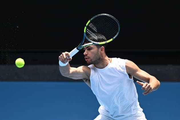 TENNIS AUSTRALIAN OPEN PRACTICE, Carlos Alcaraz of Spain during practice sessions ahead of the Australian Open tennis tournament at Melbourne Park in Melbourne, Wednesday, January 14, 2026. ( NO ARCHIVING, EDITORIAL USE ONLY MELBOURNE VICTORIA AUSTRALIA  Copyright: xJOELxCARRETTx 20260114148998130587