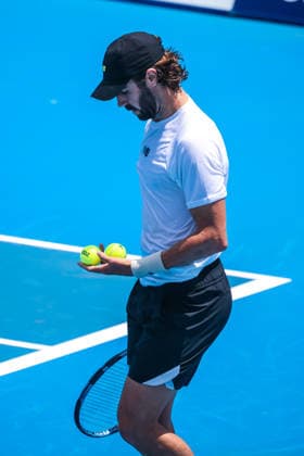 January 14, 2026, Melbourne, Victoria, Australia: Jordan Thompson of Australia plays against Denis Shapovalov of Canada on Day 2 of the 2026 Kooyong Classic. Denis Shapovalov 1 - 2 Jordan Thompson Melbourne Australia - ZUMAs197 20260114_aaa_s197_028 Copyright: xChrisxPutnamx