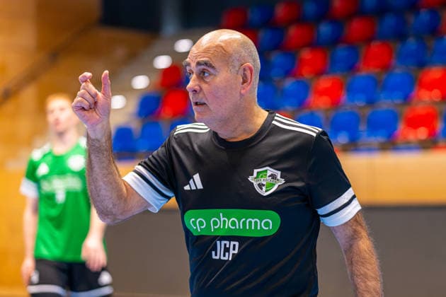 Juan Carlos Pastor TSV Hannover Burgdorf, Coach v l , Training start TSV Hannover Burgdorf 13 01 2026, Hannover, GER , Copyright: xJanxGuentherx xTSVxHannover-Burgdorfx