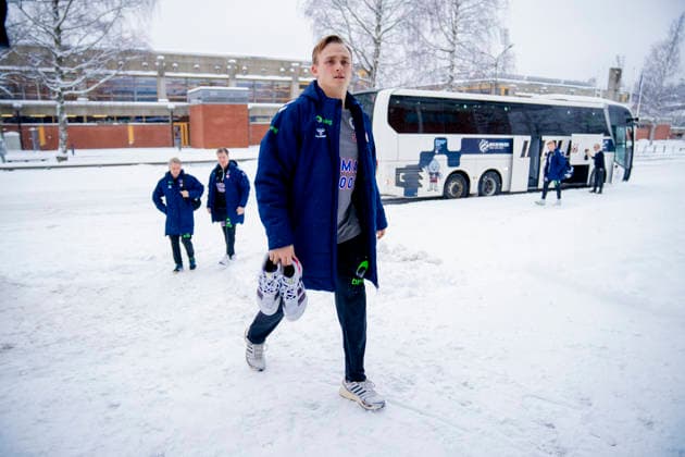 Handball European Championship Bekkestua 20260114 Tobias Grondahl at the handball boys training in Nadderud arena before the European Handball Championship matches Photo Stian Lysberg Solum NTB Bekkestua Norway EDITORIAL USE ONLY RESTRICTED USE FOR BETTING COMPANIES  Copyright: xStianxLysbergxSolumx xNTBx