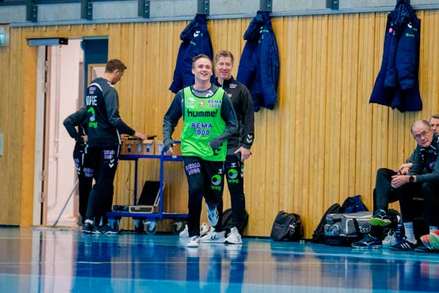 Handball European Championship Bekkestua 20260114 Tobias Grondahl and national team manager Jonas Wille at the handball boys training in Nadderud arena before the European Handball Championship matches Photo Stian Lysberg Solum NTB Bekkestua Norway EDITORIAL USE ONLY RESTRICTED USE FOR BETTING COMPANIES  Copyright: xStianxLysbergxSolumx xNTBx