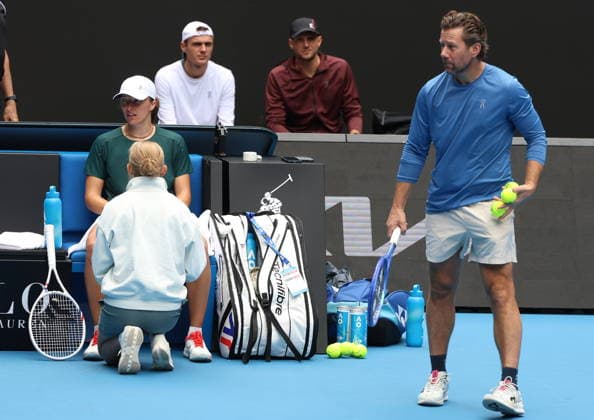 TENIS AUSTRALIAN OPEN 2026 14012026 N Z WIM FISSETTE, IGA SWIATEK, DARIA ABRAMOWICZ, KACPER ZUK I MACIEJ RYSZCZUK PODCZAS TRENINGU PRZED AUSTRALIAN OPEN W MELBOURNE MARCIN CHOLEWINSKI NEWSPIX.PL TENIS AUSTRALIAN OPEN 2026 14012026 WIM FISSETTE, IGA SWIATEK, DARIA ABRAMOWICZ, KACPER ZUK AND MACIEJ RYSZCZUK DURING PRACTICE SESSION BEFORE AUSTRALIAN OPEN IN MELBOURNE NEWSPIX.PL --- newspix.pl 