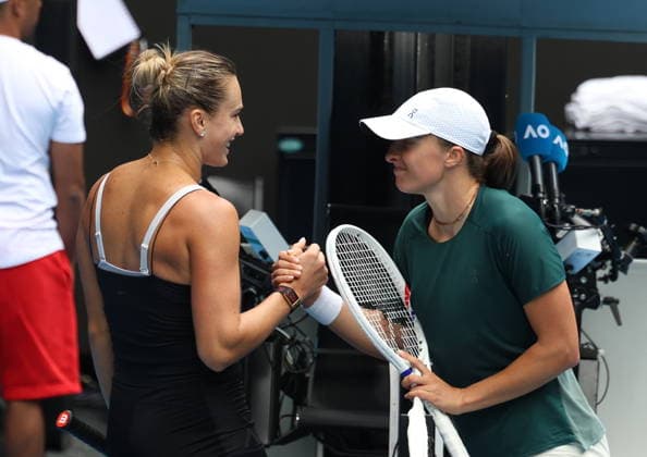 TENIS AUSTRALIAN OPEN 2026 14012026 N Z IGA SWIATEK I ARYNA SABALENKA PO WSPOLNYM TRENINGU PRZED AUSTRALIAN OPEN W MELBOURNE MARCIN CHOLEWINSKI NEWSPIX.PL TENIS AUSTRALIAN OPEN 2026 14012026 IGA SWIATEK I ARYNA SABALENKA AFTER PRACTICE SESSION BEFORE AUSTRALIAN OPEN IN MELBOURNE NEWSPIX.PL --- newspix.pl 