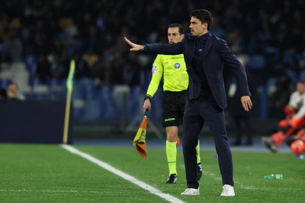 Parma™s head coach Carlos Cuesta during the Serie A soccer match between Napoli and Parma at the Diego Armando Maradona Stadium in Naples, southern italy - Wednesday , January 14 , 2026. - Soccer .  Copyright: xAlessandroxGarofalo LaPressex