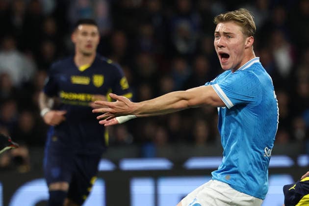 Rasmus Hojlund of SSC Napoli reacts during the Serie A 2025 2026 football match between SSC Napoli and Parma Calcio 1913 at Diego Armando Maradona stadium in Naples (Italy), January 14th, 2026. CesarexPurini