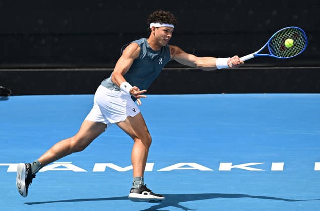 USA™s Ben Shelton during his first round singles match at the ASB Classic Men™s ATP, Tennis Herren 250 tennis tournament at Manuka Doctor Arena, Auckland, New Zealand. Wednesday 14 January 2026. Photo: Andrew Cornaga z Auckland New Zealand Copyright: xAndrewxCornaga x