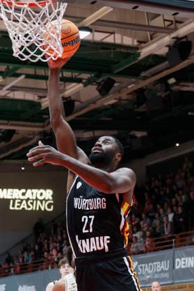 f l t r Eddy Edigin Fitness First Wuerzburg Baskets, 27 14 01 2026, Basketball Champions League, Fitness First Wuerzburg Baskets vs Patrioti Levice, GER, Wuerzburg, Tectake Arena Copyright: HMBxMedia xHeikoxBecker