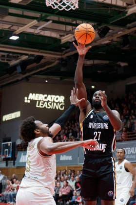 f l t r Andre Wesson Jr Patrioti Levice, 5 and Eddy Edigin Fitness First Wuerzburg Baskets, 27 14 01 2026, Basketball Champions League, Fitness First Wuerzburg Baskets vs Patrioti Levice, GER, Wuerzburg, Tectake Arena Copyright: HMBxMedia xHeikoxBecker