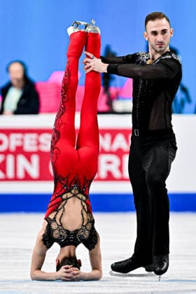 Sport Bilder des Tages Anastasiia METELKINA & Luka BERULAVA (GEO), during Pairs Short Program, at the ISU Figure skating, Eiskunstlauf European Championships 2026, at Utilita Arena Sheffield, on January 14, 2026 in Sheffield, Great Britain. Noxthirdxpartyxsales  aflo_316092839