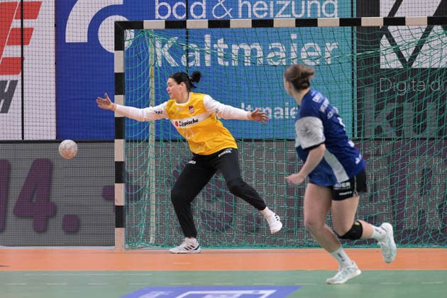 Lara Sophie Lepschi HSG Blomberg Lippe, 27 in goal TusSies Metzingen vs HSG Blomberg Lippe, handball, Alsco HBF, 13 league matchday, 2025 2026 season, 14 01 2026 TusSies Metzingen vs HSG Blomberg Lippe, handball, Alsco HBF, 13 league matchday, 2025 2026 season, 14 01 2026 Tuebingen Copyright: xEibner-Pressefoto TobiasxBaurx EP_TBR
