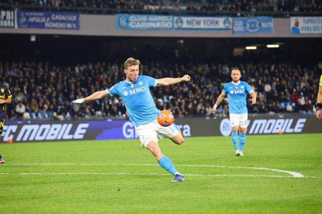 January 14, 2026, Napoli, Campania, ITALIA: Rasmus Hoyland of SSC Napoli During the football match on January 14, 2026, valid for the Italian Serie A - 2025 26 championship in Naples at the Diego Armando Maradona Stadium between SSC Napoli and Parma..Pictured: Napoli ITALIA - ZUMAs236 20260114_aap_s236_039 Copyright: xFabioxSassox