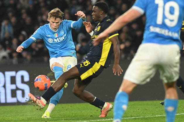 Scott McTominay of SSC Napoli during the Serie A Enelive match between SSC Napoli vs Parma Calcio 1913 at Diego Armando Maradona Stadium  Copyright: xDaniloxGemito IPAxSportx xipa-agency.netx xx IPA_70064971 IPA_Agency_IPA70064971